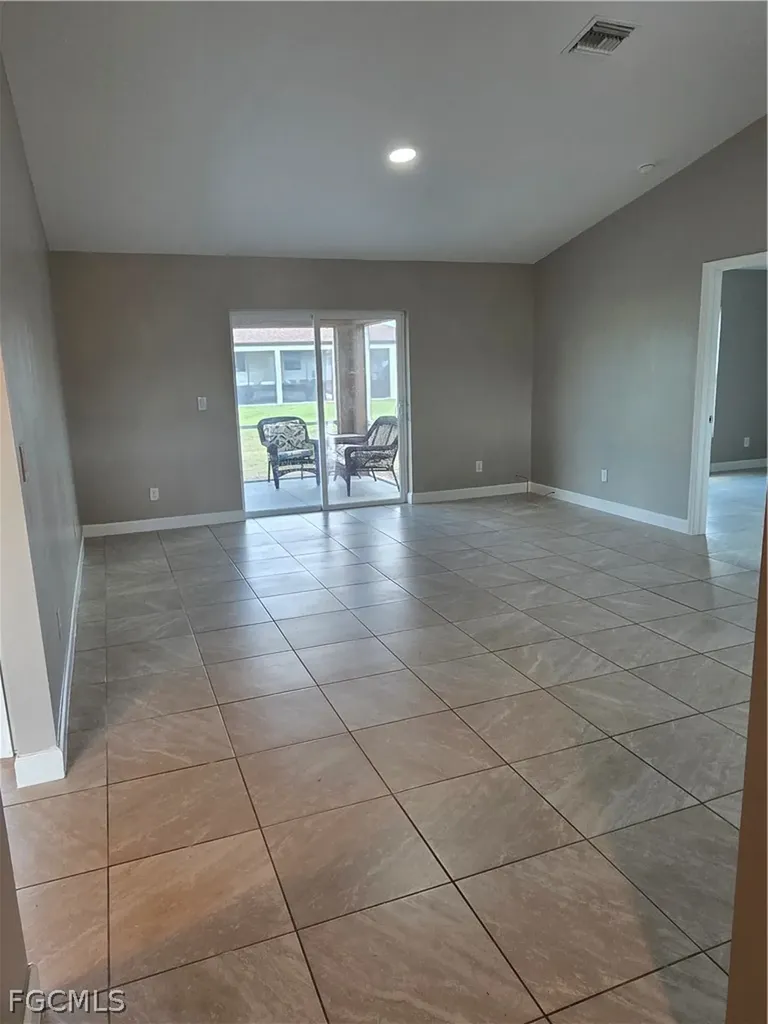 1117 Gordon Avenue S Lehigh Acres FL 33973
