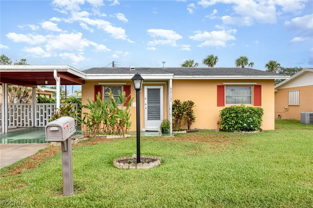 2213 Orchid Road Lehigh Acres FL 33936