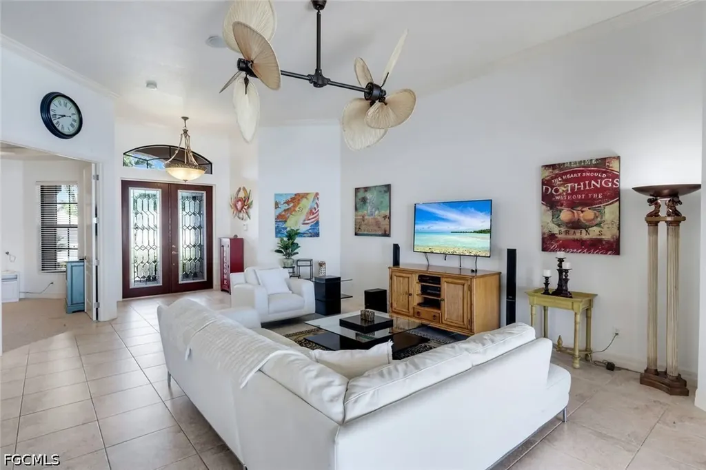 3115 SE 22nd Place Cape Coral FL 33904