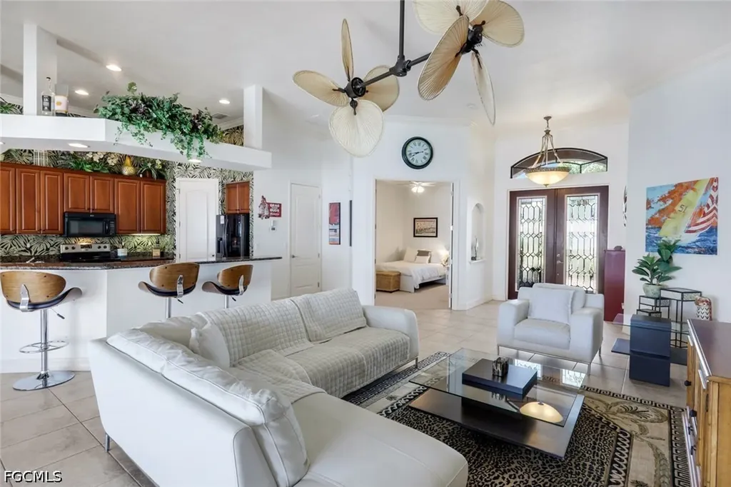 3115 SE 22nd Place Cape Coral FL 33904