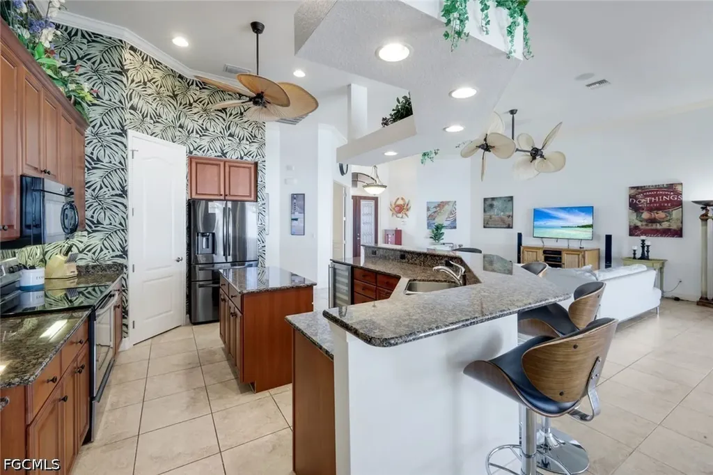 3115 SE 22nd Place Cape Coral FL 33904