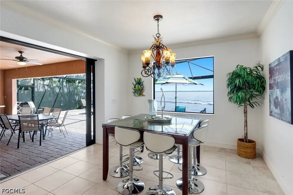 3115 SE 22nd Place Cape Coral FL 33904