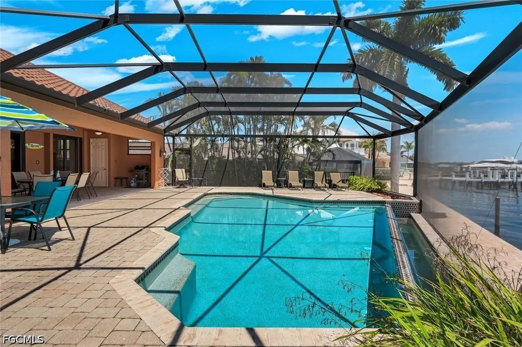 3115 SE 22nd Place Cape Coral FL 33904