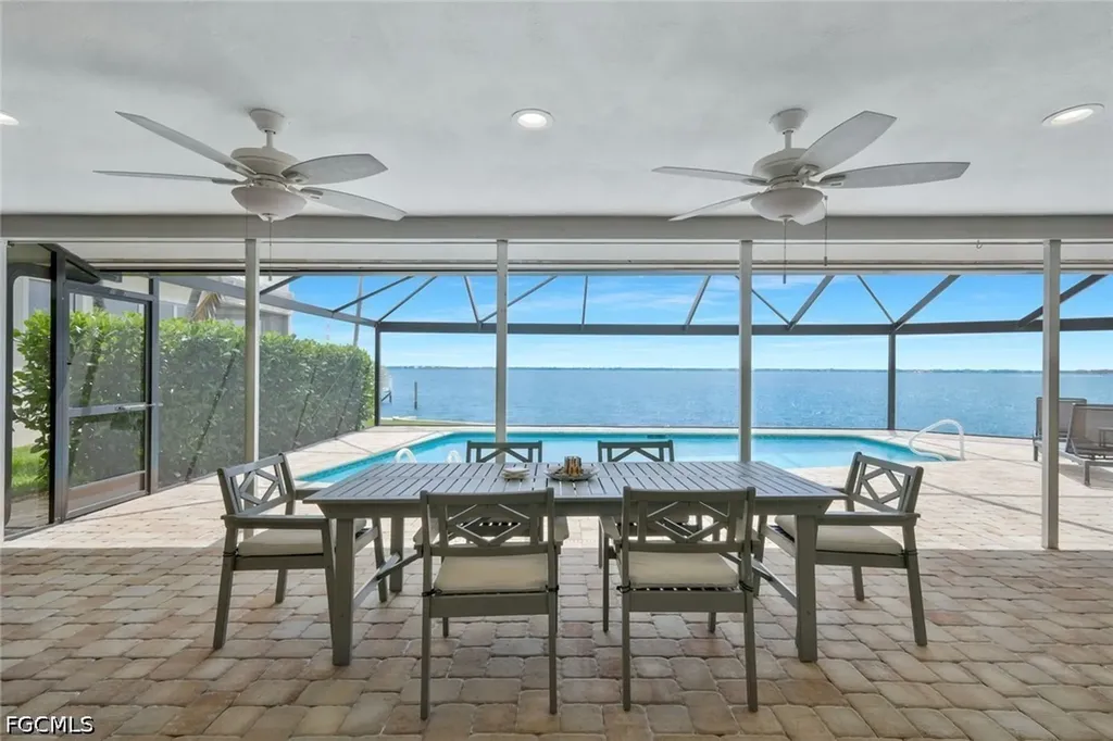 3111 SE 22nd Place Cape Coral FL 33904