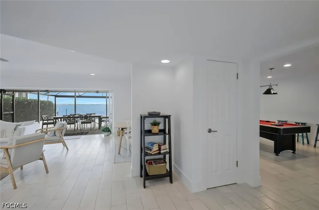 3111 SE 22nd Place Cape Coral FL 33904