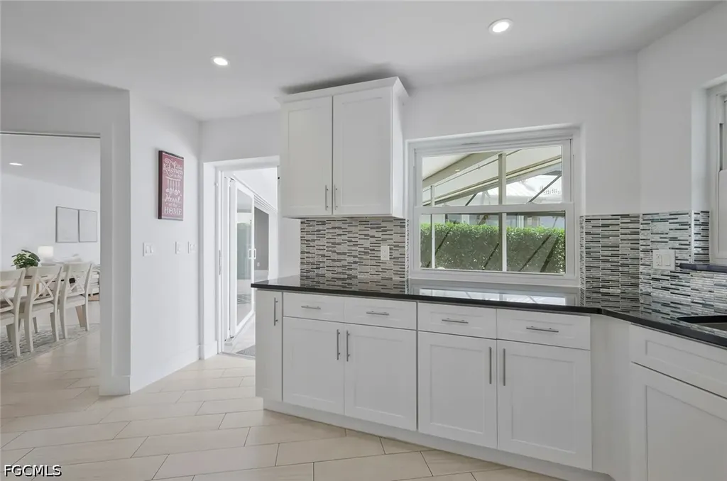 3111 SE 22nd Place Cape Coral FL 33904