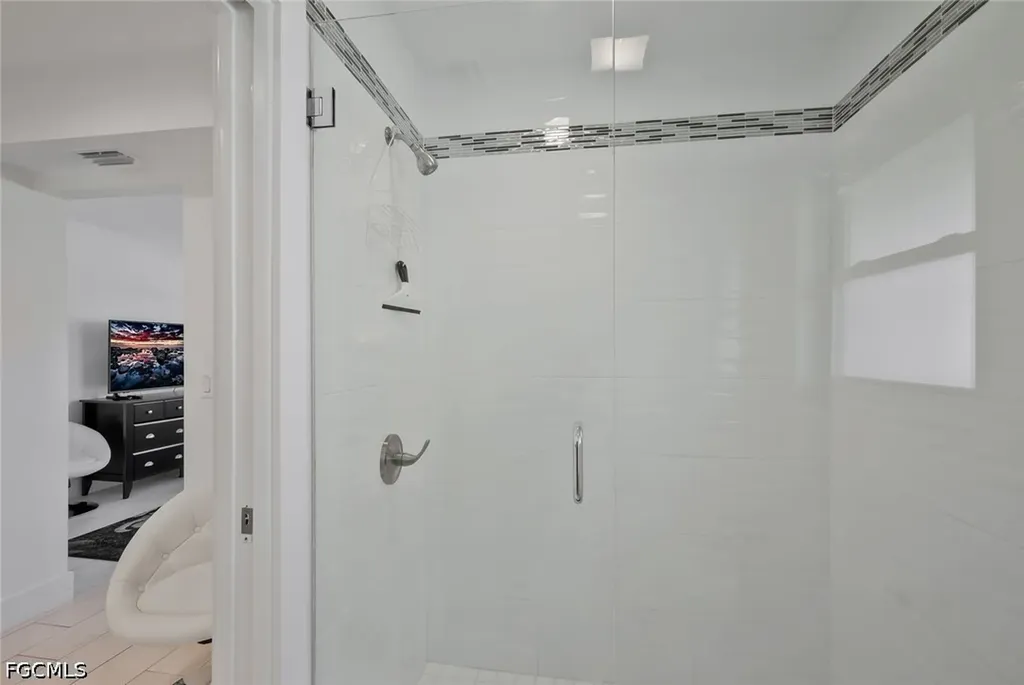 3111 SE 22nd Place Cape Coral FL 33904