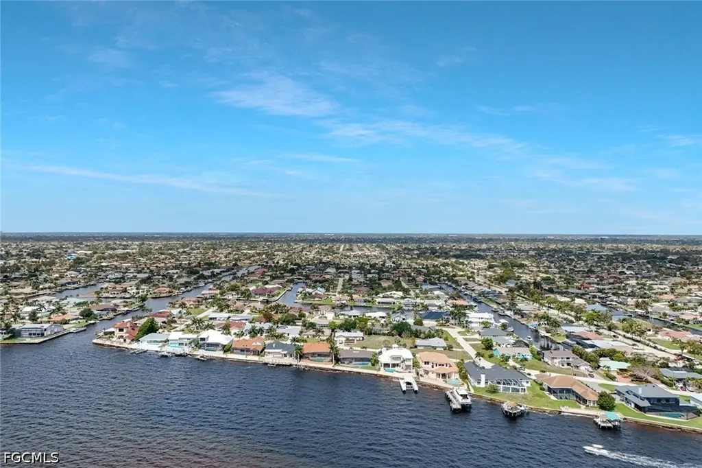 3111 SE 22nd Place Cape Coral FL 33904