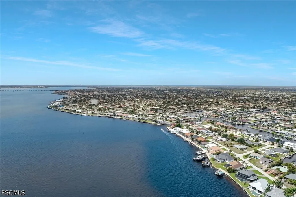 3111 SE 22nd Place Cape Coral FL 33904