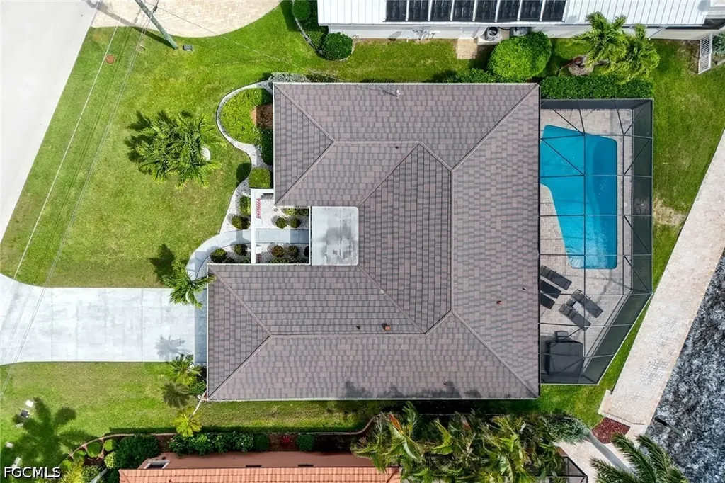 3111 SE 22nd Place Cape Coral FL 33904