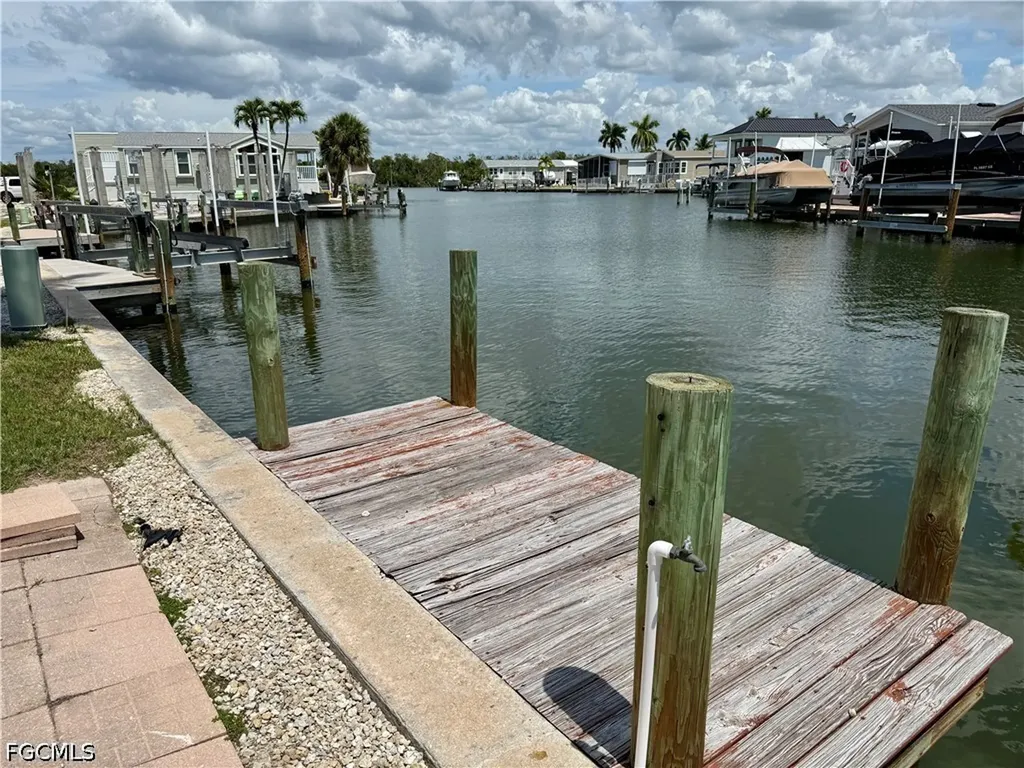 52 Doubloon Way Fort Myers Beach FL 33931