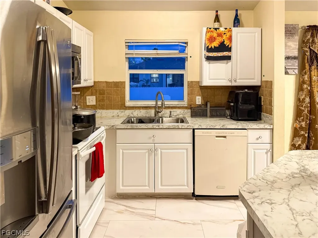 3714 5th Street SW Lehigh Acres FL 33976