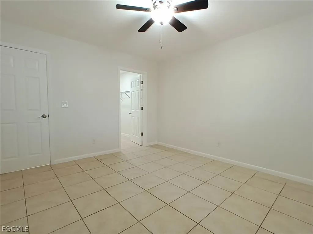 630-636 SE 13th Place Cape Coral FL 33990