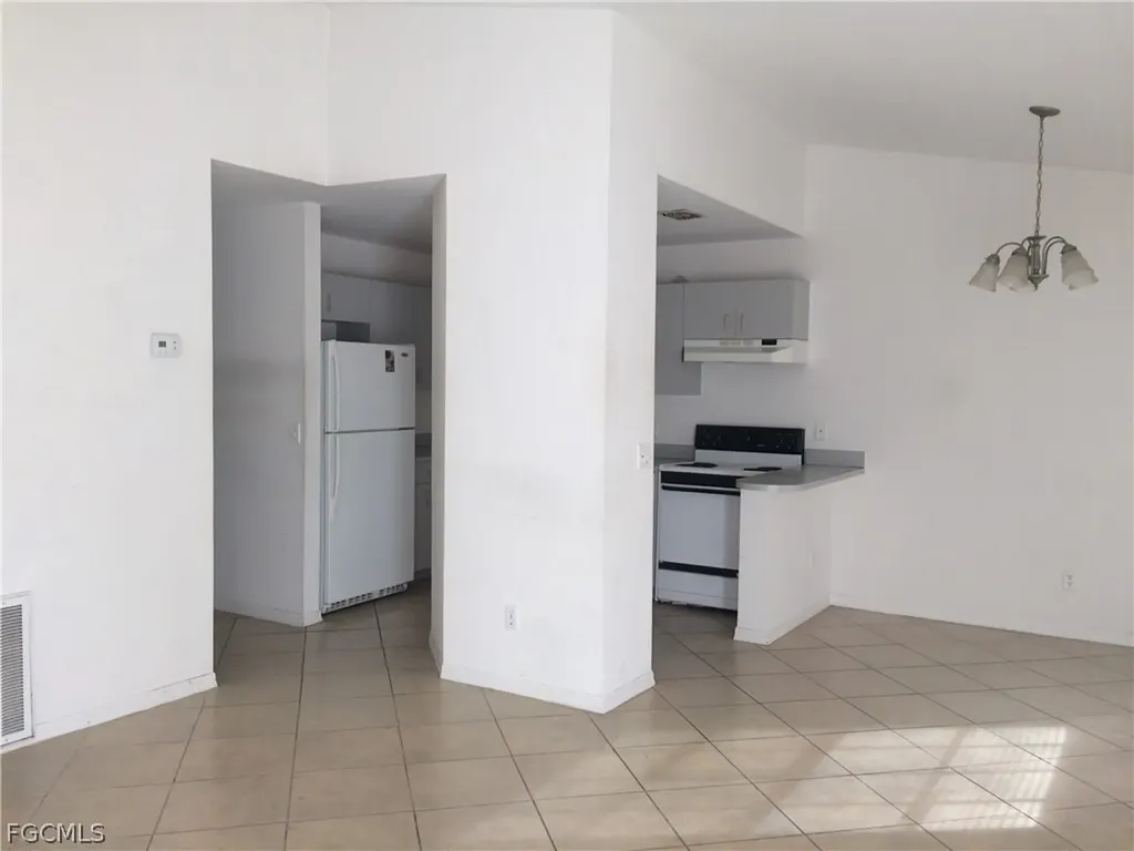 19237 Tangerine Road Fort Myers FL 33967