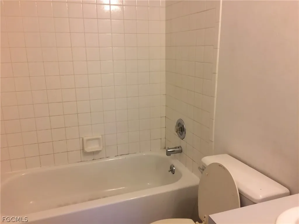 19237 Tangerine Road Fort Myers FL 33967