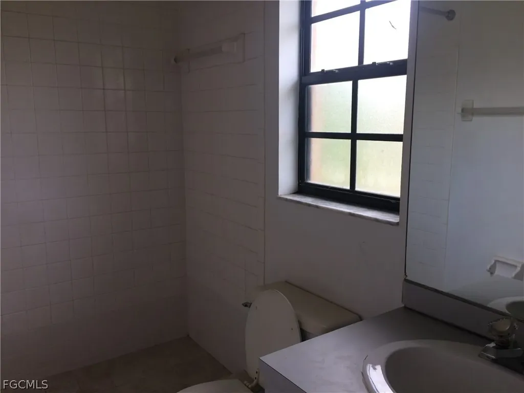 19237 Tangerine Road Fort Myers FL 33967