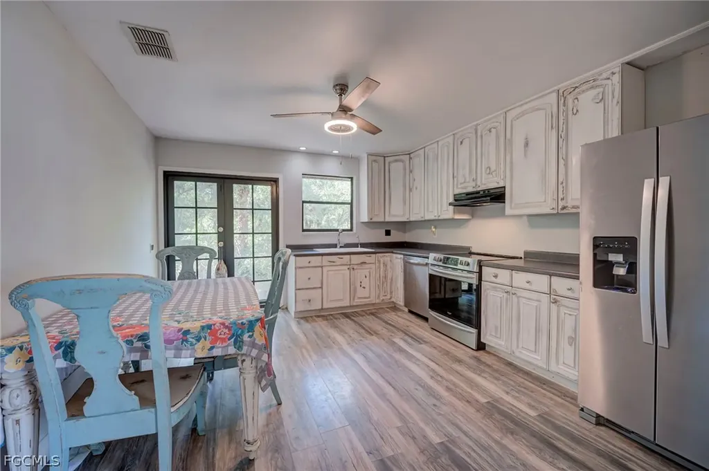 1063 Debbie Lane Labelle FL 33935