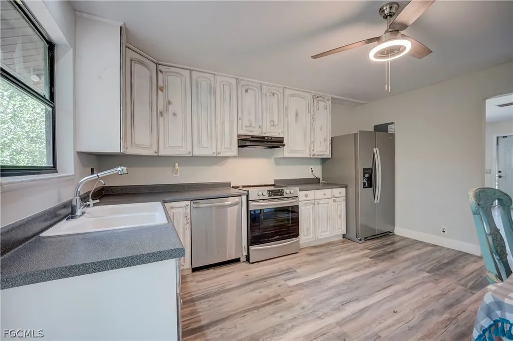 1063 Debbie Lane Labelle FL 33935
