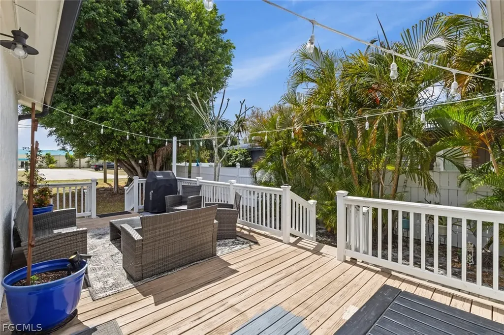1414 Alhambra Drive Fort Myers FL 33901