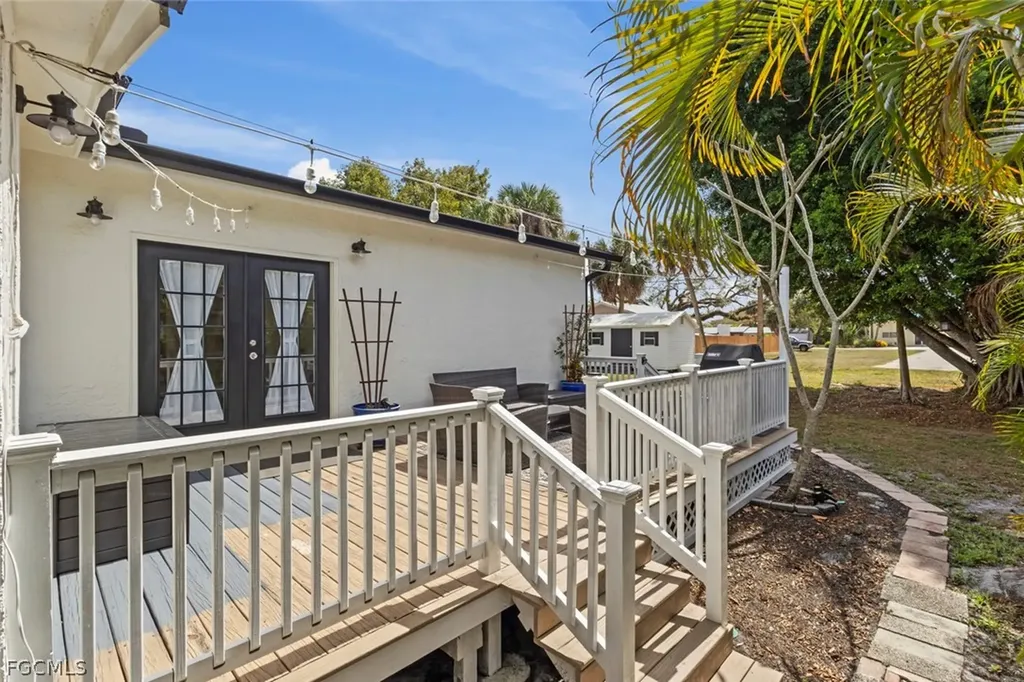 1414 Alhambra Drive Fort Myers FL 33901