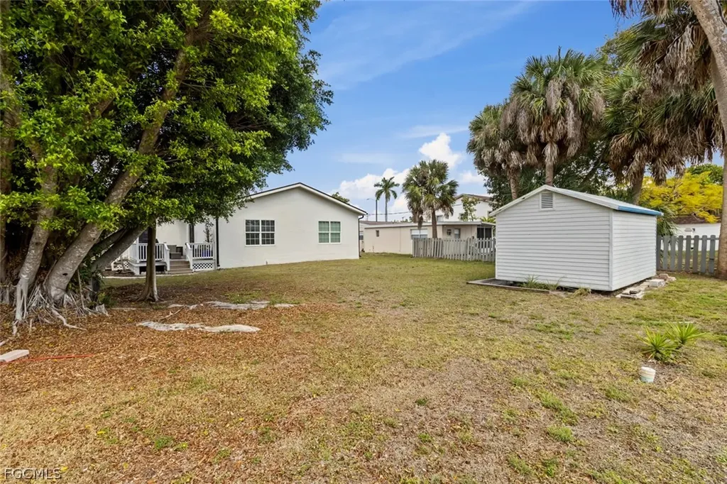 1414 Alhambra Drive Fort Myers FL 33901