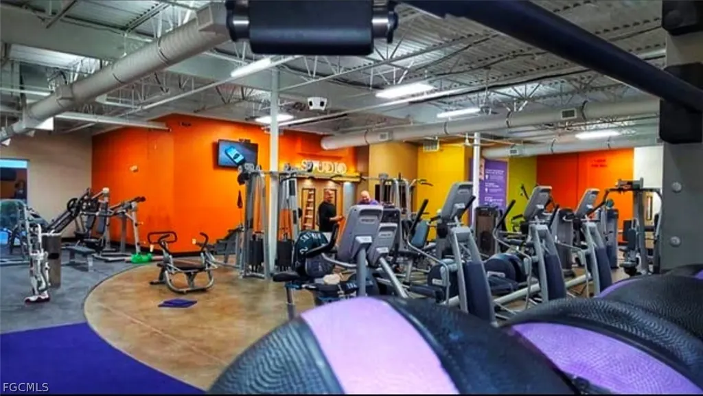 10307 Fontanella Drive Fort Myers FL 33913