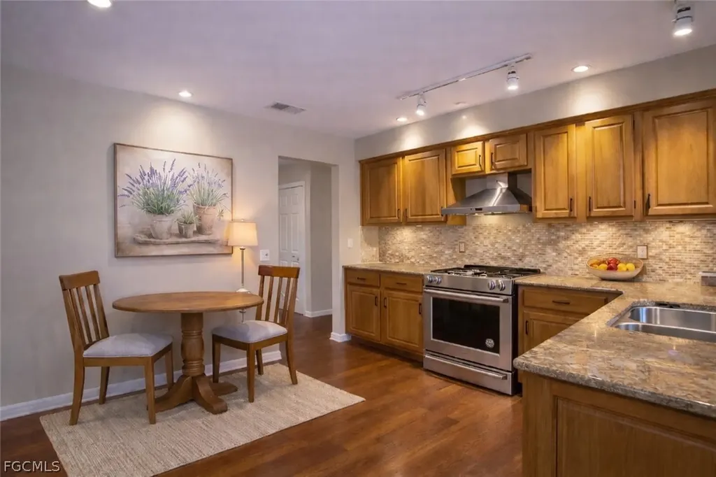 5844 Crabwood Court Fort Myers FL 33919
