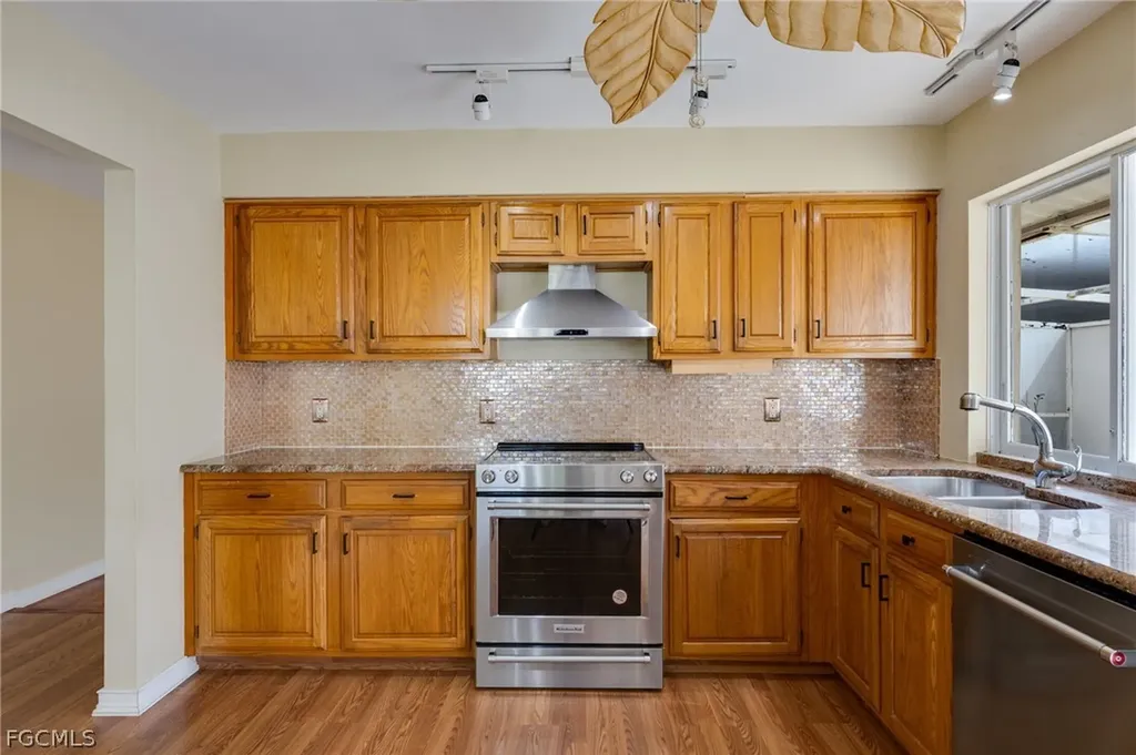 5844 Crabwood Court Fort Myers FL 33919