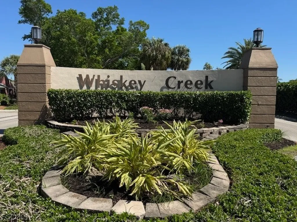5844 Crabwood Court Fort Myers FL 33919