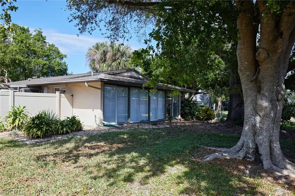 5844 Crabwood Court Fort Myers FL 33919