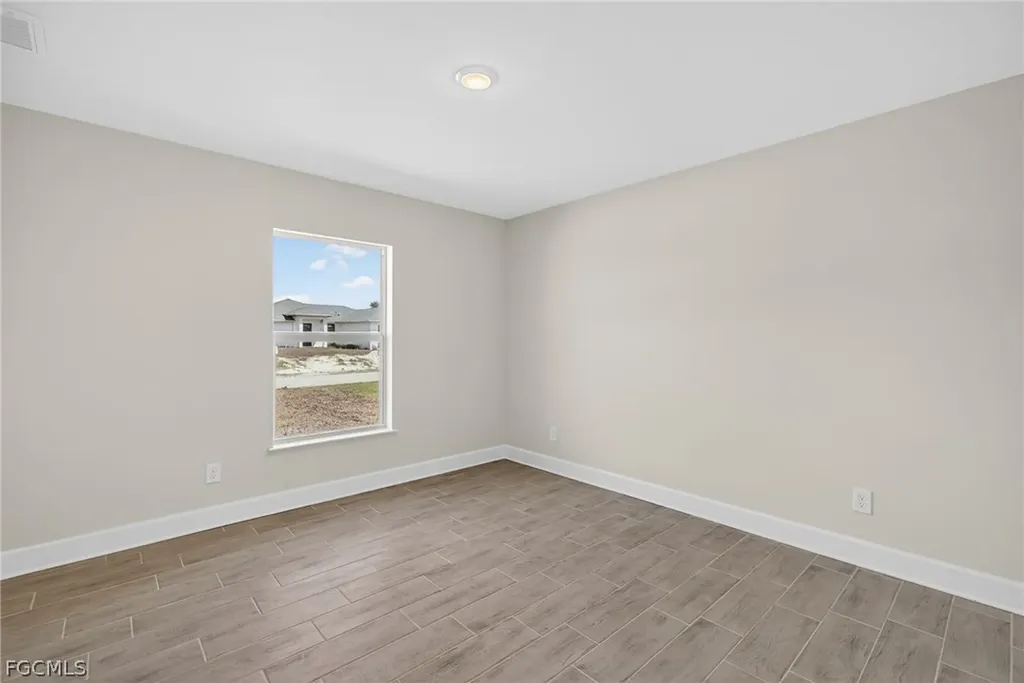 630 NW 28th Terrace Cape Coral FL 33993
