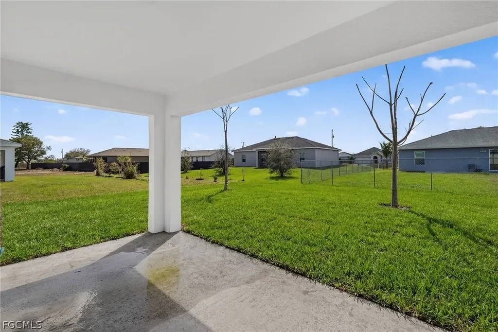 630 NW 28th Terrace Cape Coral FL 33993