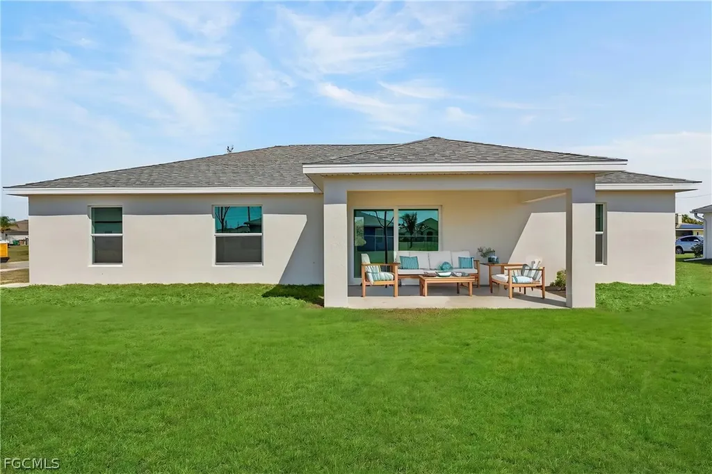 630 NW 28th Terrace Cape Coral FL 33993