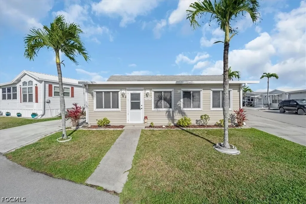 7029 Granada Lakes Drive Fort Myers FL 33967