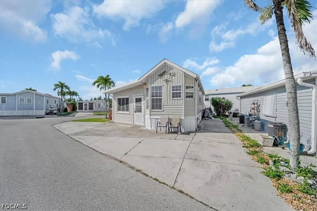 7029 Granada Lakes Drive Fort Myers FL 33967