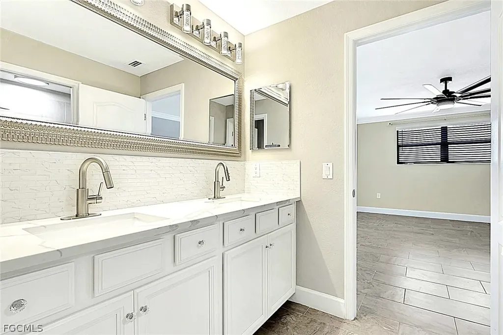 11905 Hickory Estate Circle Fort Myers FL 33913