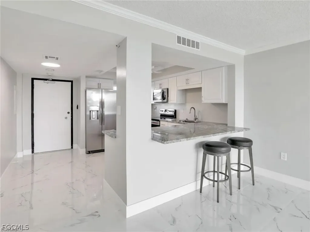 4280 SE 20th Place Cape Coral FL 33904