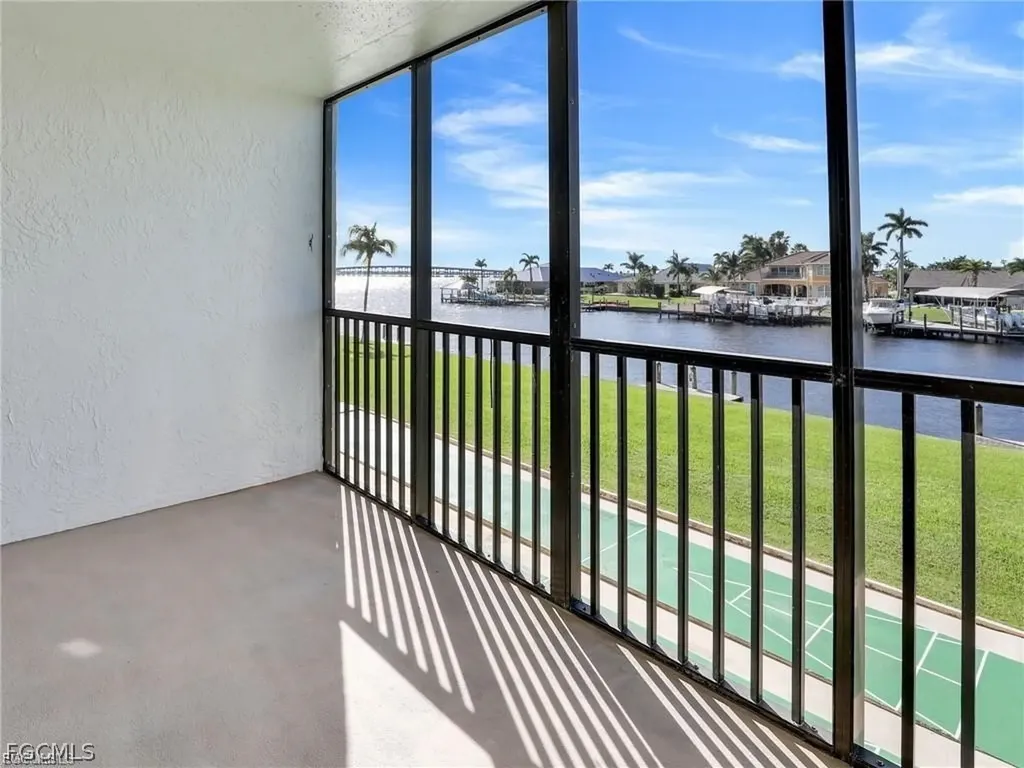 4280 SE 20th Place Cape Coral FL 33904
