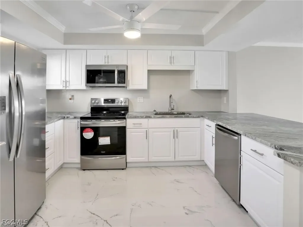 4280 SE 20th Place Cape Coral FL 33904