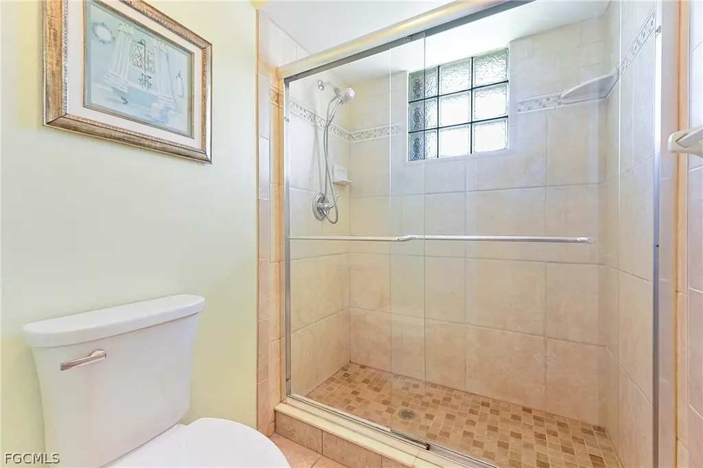 2718 SW 9th Place Cape Coral FL 33914