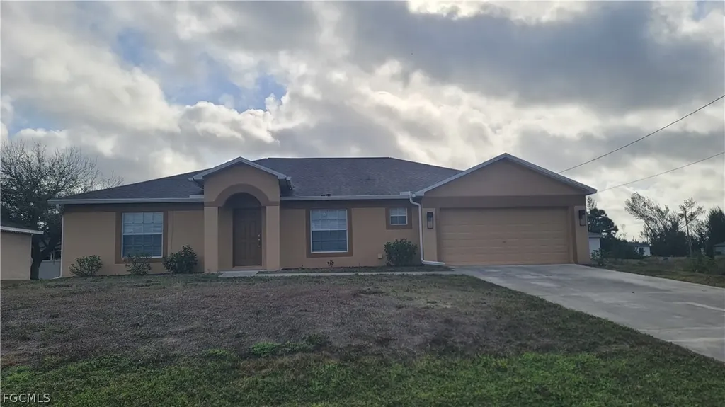 1225 NW 26th Place Cape Coral FL 33993