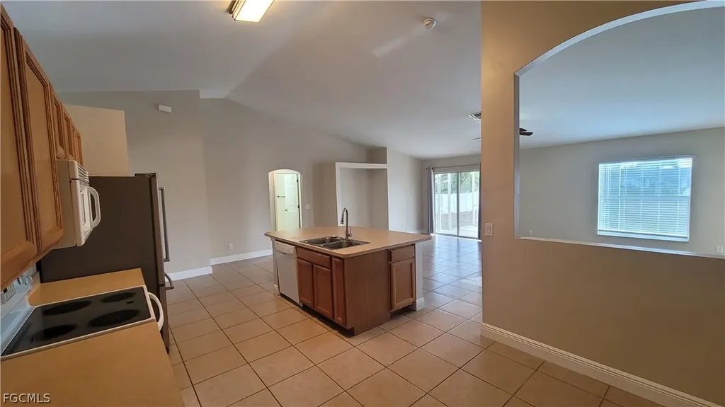 1225 NW 26th Place Cape Coral FL 33993