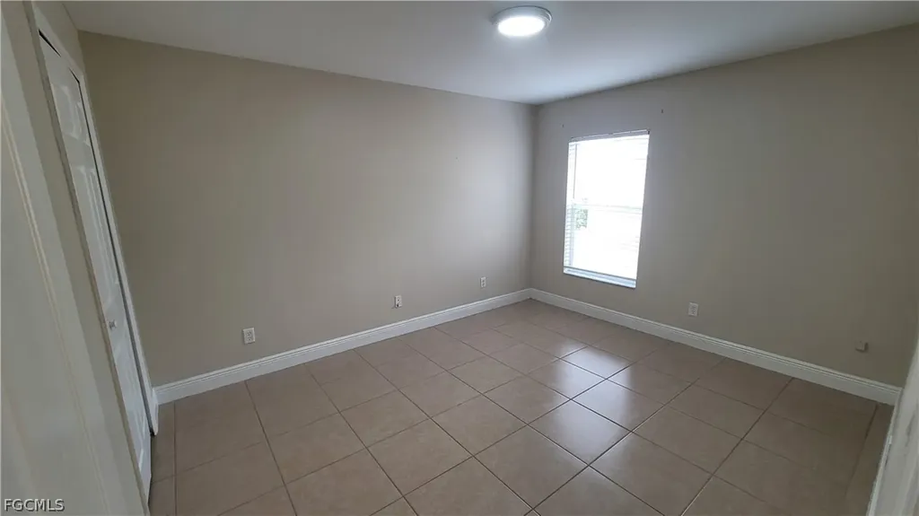 1225 NW 26th Place Cape Coral FL 33993