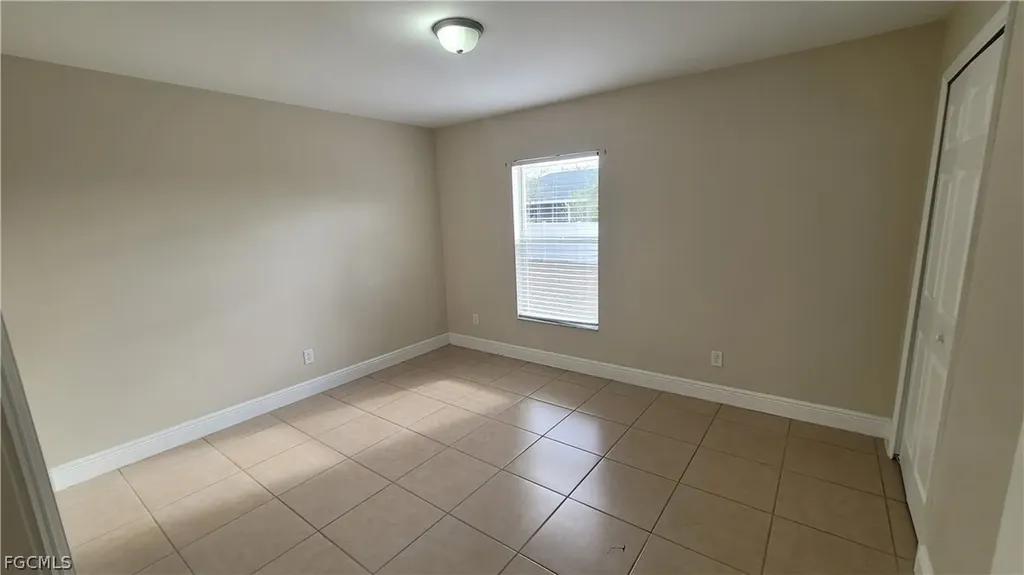 1225 NW 26th Place Cape Coral FL 33993