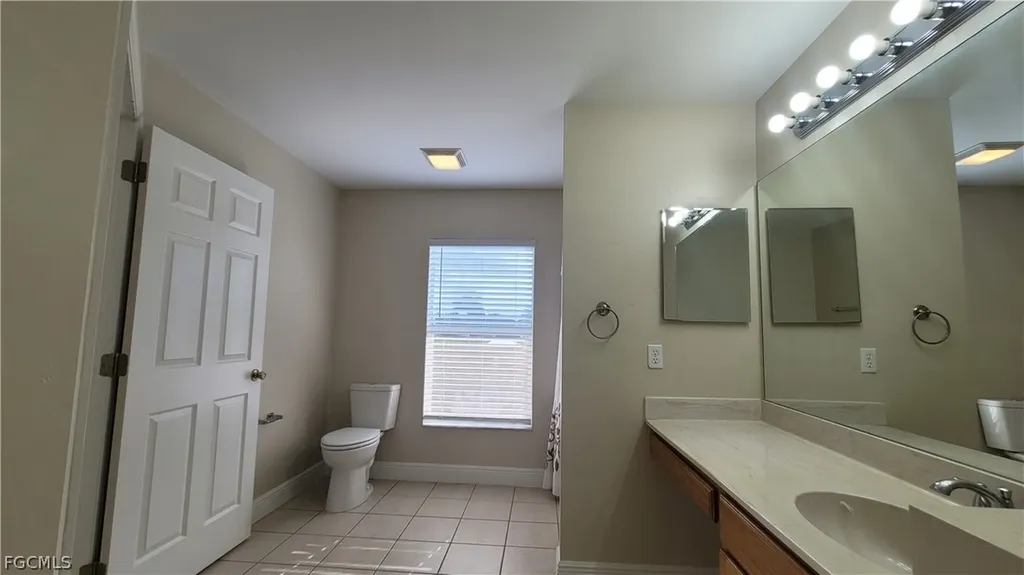 1225 NW 26th Place Cape Coral FL 33993