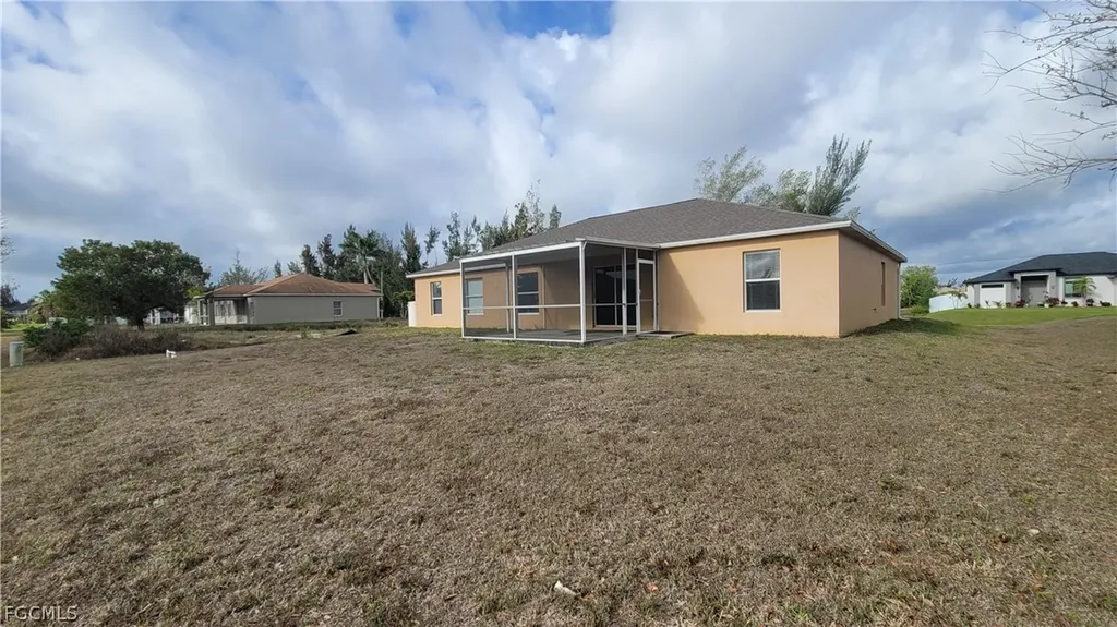 1225 NW 26th Place Cape Coral FL 33993