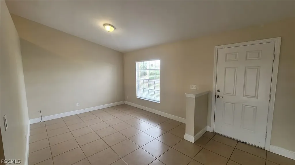 1225 NW 26th Place Cape Coral FL 33993