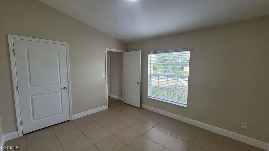 1225 NW 26th Place Cape Coral FL 33993