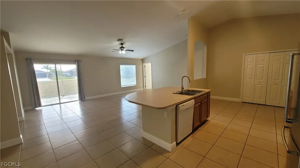 1225 NW 26th Place Cape Coral FL 33993