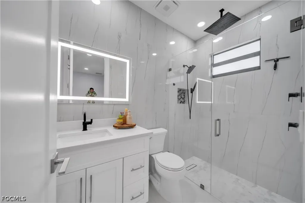 2804 NW 26th Avenue Cape Coral FL 33993